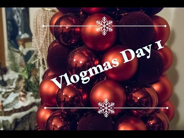 Knit Style Vlogs-Vlogmas Day 1--Christmas Knitting!