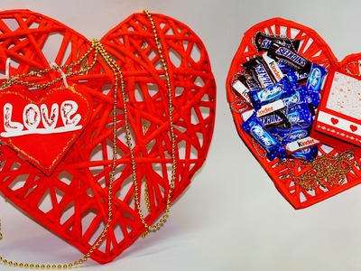 DIY GIANT HEART. Ideas for valentines day. Newspaper Craft Ideas. DIY Projects. DIY Crafts.Julia DIY