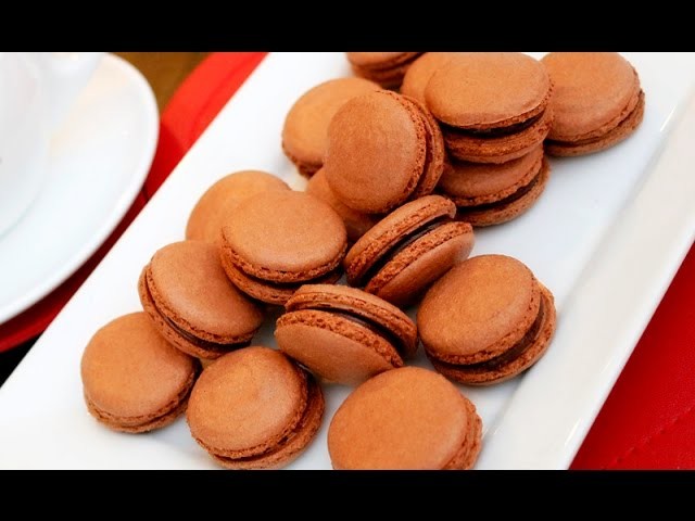 Step by Step How To Make Chocolate Macarons 巧克力馬卡龍做法