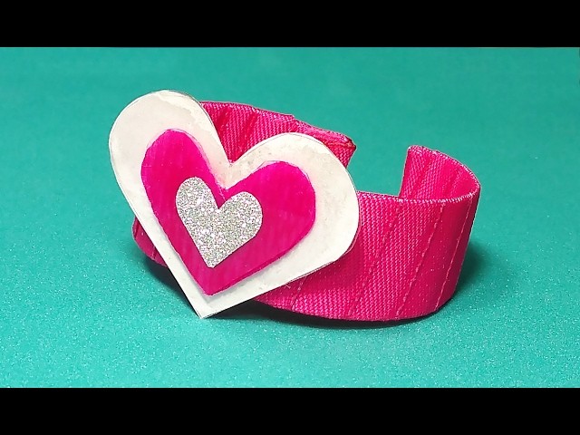 SUPER EASY DIY bracelet for Valentine's day from plastic bottle and nail enamel. DIY gift.