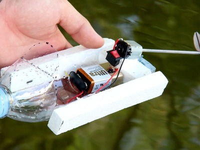 How To Make A Simple Boat | Powered Bottle Boat DIY