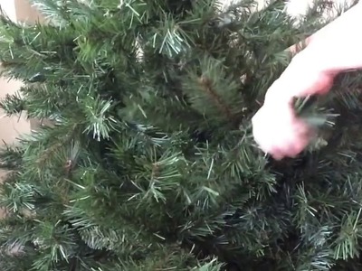 Folding up your artificial Christmas tree