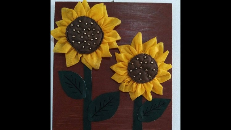 DIY Home Decor - How to Make Fabric Sunflowers for Wall Decor + Tutorial .