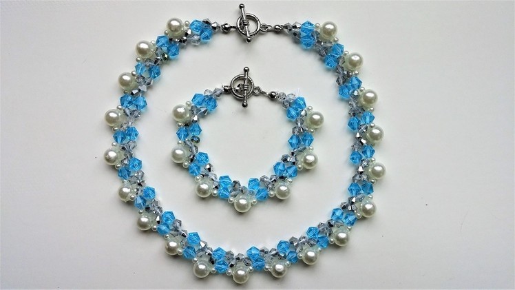 Elegant handmade beaded necklace and bracelet. Beginners jewelry project