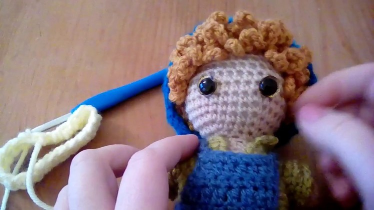 Weebee doll - Double Crochet Knit Stitch