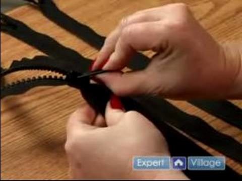 How to Sew Buttons & Zippers  : How to Sew With Zippers