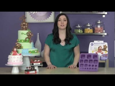 Measure-N-Shape Blending Tray from Wilton