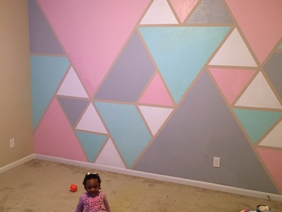DiY: How to paint a geometric triangle accent wall