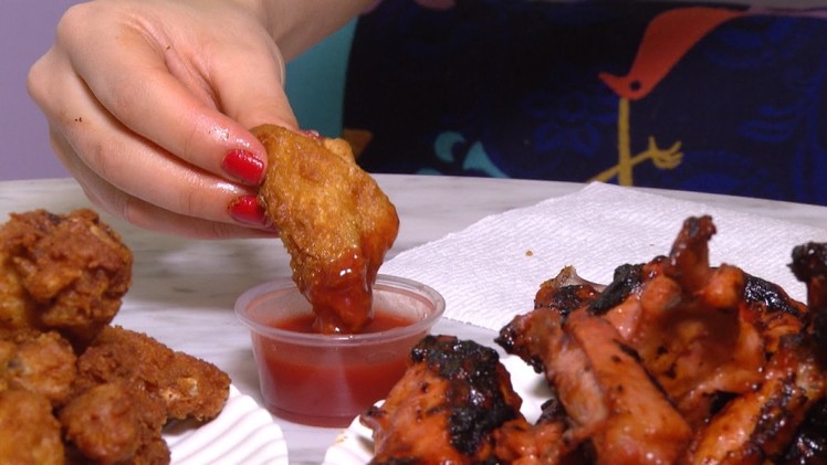 This Is How You Should Really Eat Chicken Wings, BLT Sandwiches