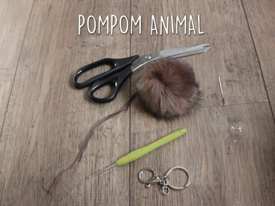 Marie Castro - DIY Pompom Animal Chaveiro