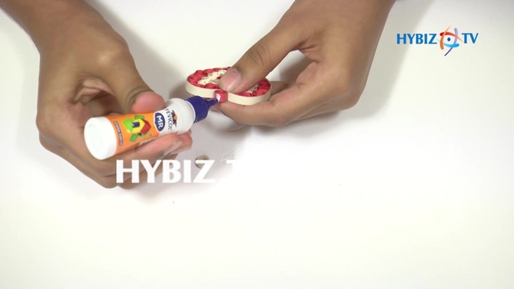 DIY | How to Make Fancy Pendant using Quilling Strips | hybiz