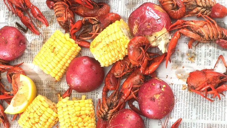 How To Peel Crawfish | Southern Living