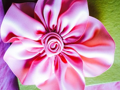 DIY: How to make ribbon flower hair clip.