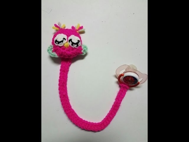 Portachupetes de Buho a crochet.Owl Pacifier Clip Holder.