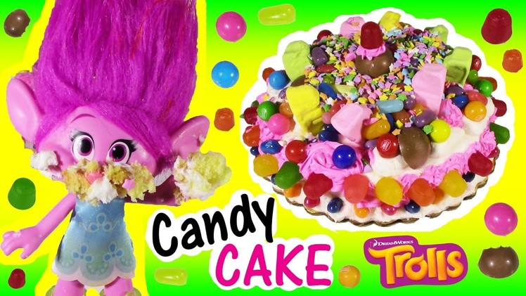 Dreamworks TROLLS Poppy Eats a Magical CANDY CAKE! DIY Cake! Decorate with Gumballs & Sweets! FUN