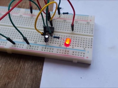 How to make a 555 timer oscillator circuit (TUTORIAL)