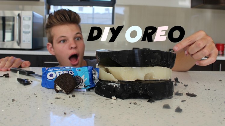 DIY WORLD'S LARGEST GUMMY OREO (200+LBS BREAKING THE WORLD RECORD)