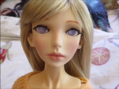 How to put bjd eyes in