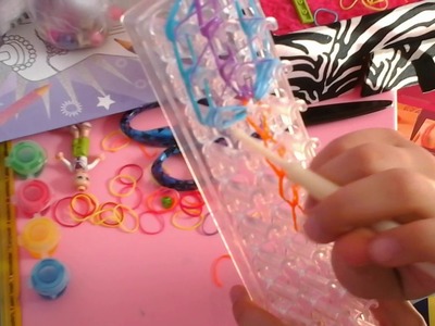 How to make a lollipop rainbow loom charm