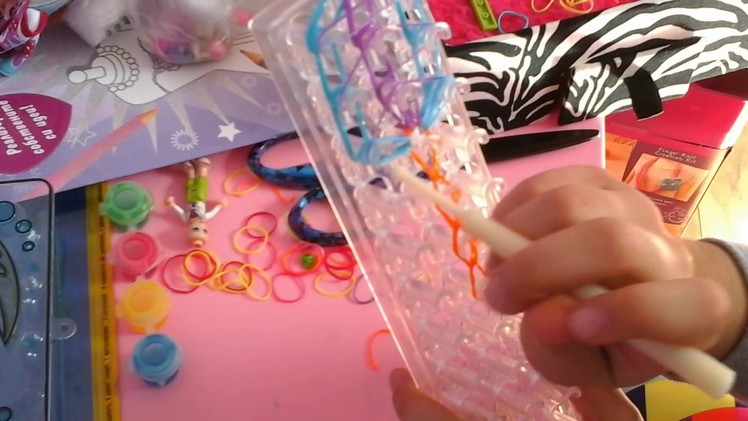 How to make a lollipop rainbow loom charm