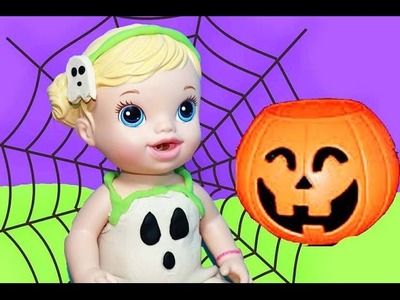 Baby Alive Gets GHOST Halloween Costume Surprise GLOW IN THE DARK Playdough Plastilina