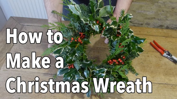 How to Make a Christmas Holiday Wreath