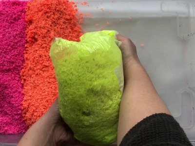 How to dye rice for sensory play!