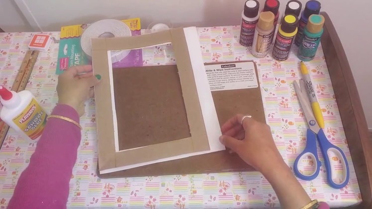 HOW TO MAKE PHOTO FRAME WITH RECYCLE THINGS AND RIBBONS. 