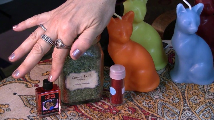 Lucky Love Cat Candle Spell - Hoodoo How To with Madame Pamita