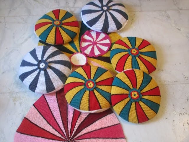 Round pattern :-  cushion cover,table mat and coaster using knitting needle[Hindi]