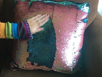 Color Changing PIllows?!?! - Two Tone Sequin Fabric DIY!
