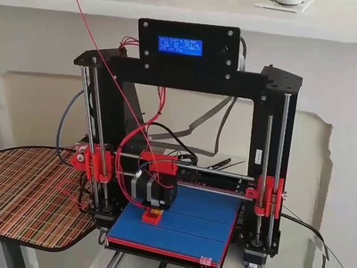 DIY 3D Printer: A look at the CTC Prusa i3 Clone. 