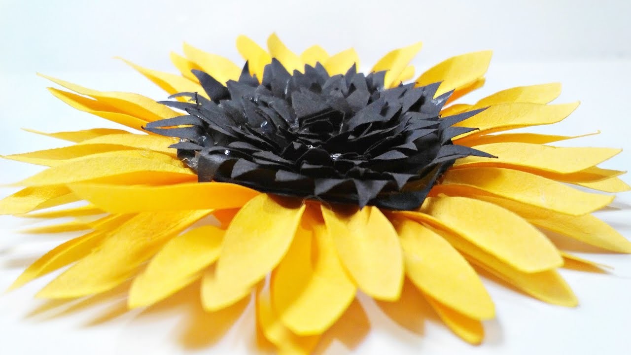 diy paper sunflower flower for wall backdrop decoration