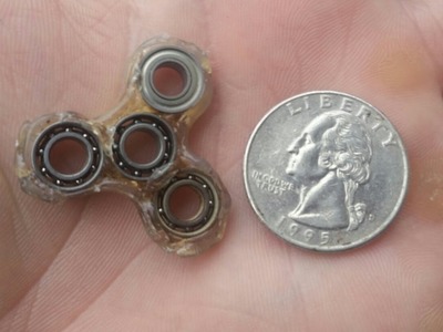 Mini Fidget Spinner Tutorial. DIY Miniature Fidget Tri Spinner.  Worlds Smallest spinner.