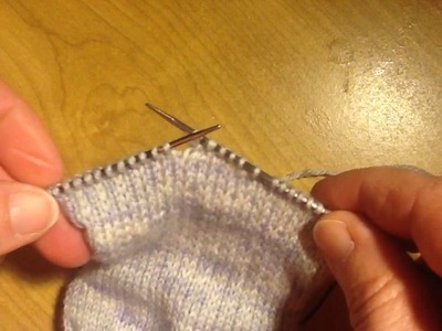 A Stitch in Time Tutorial: How I Knit a Traditional Heel Flap and Gusset on a Topdown Sock