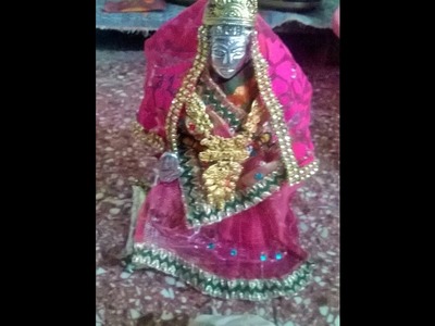 How to do shingar of Laxmi Mata.  Make sari for Laxmi Mata