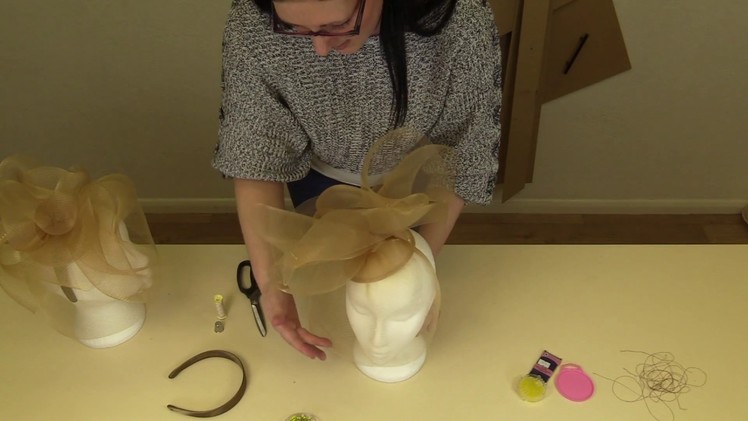 How to create a Crin fascinator - Isla kit instructions