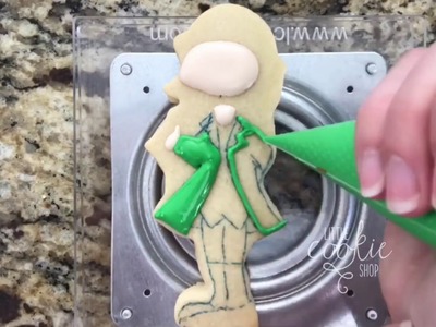 How to make a leprechaun cookie with royal icing