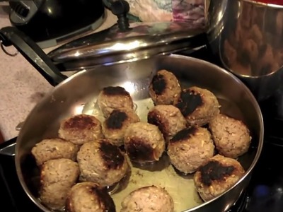 How to Make Authentic Italian Meatballs