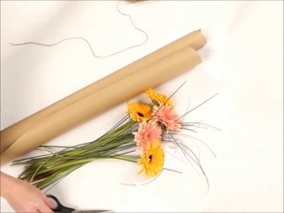 How to use BLAMI WRAP KIT with flowers - wrapping paper (30''x100ft) and twine (200ft)