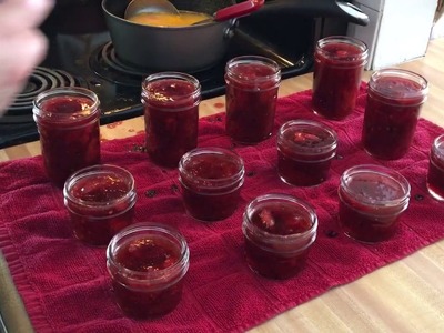 How to make strawberry jalapeño jam !