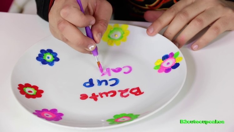 KIDS DIY'S "How To" Totally Me  Paint Your own Place Setting |B2cutecupcakes