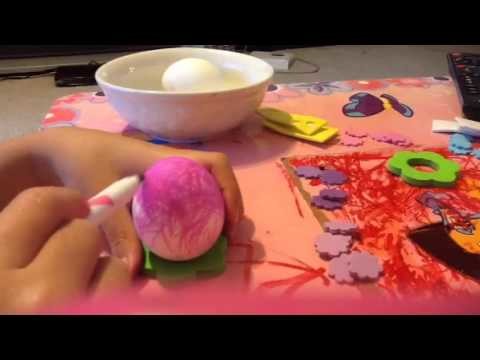 How to make an easter egg without food coloring?