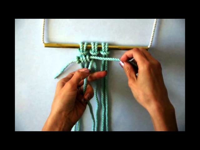 Macrame - How to tie a row of Horizontal Clove Hitch Knots