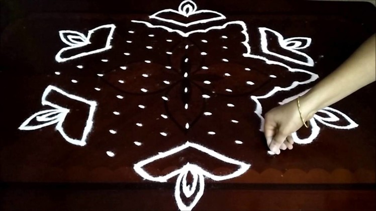 Special Diwali kolam with 13-7 middle | chukkala muggulu with dots| rangoli design