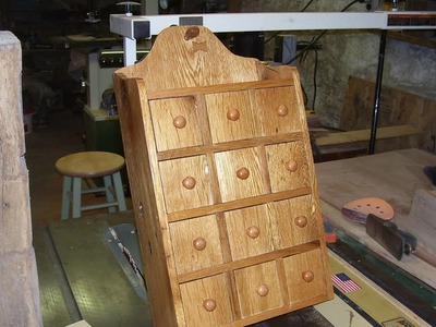 Wooden spice cabinet DIY