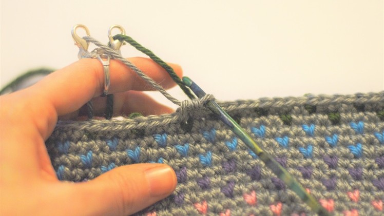 Using A Yarn Guide For Crochet!