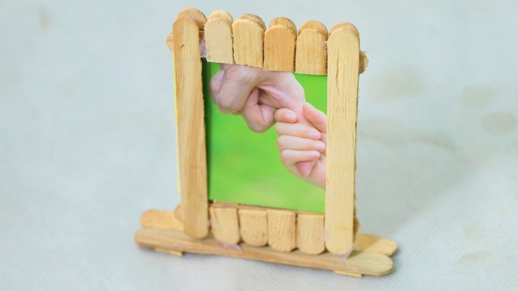 How to Make a Popsicle Stick Personal Photo Album - Easy Photo Frame