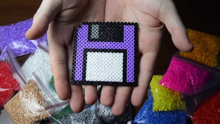 How to make a diskette with Hama beads- Diskette con Hama