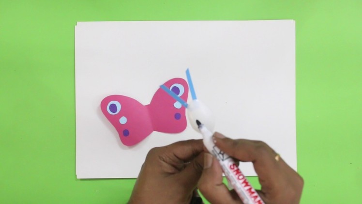 Making a Butterfly from paper and plastic spoon